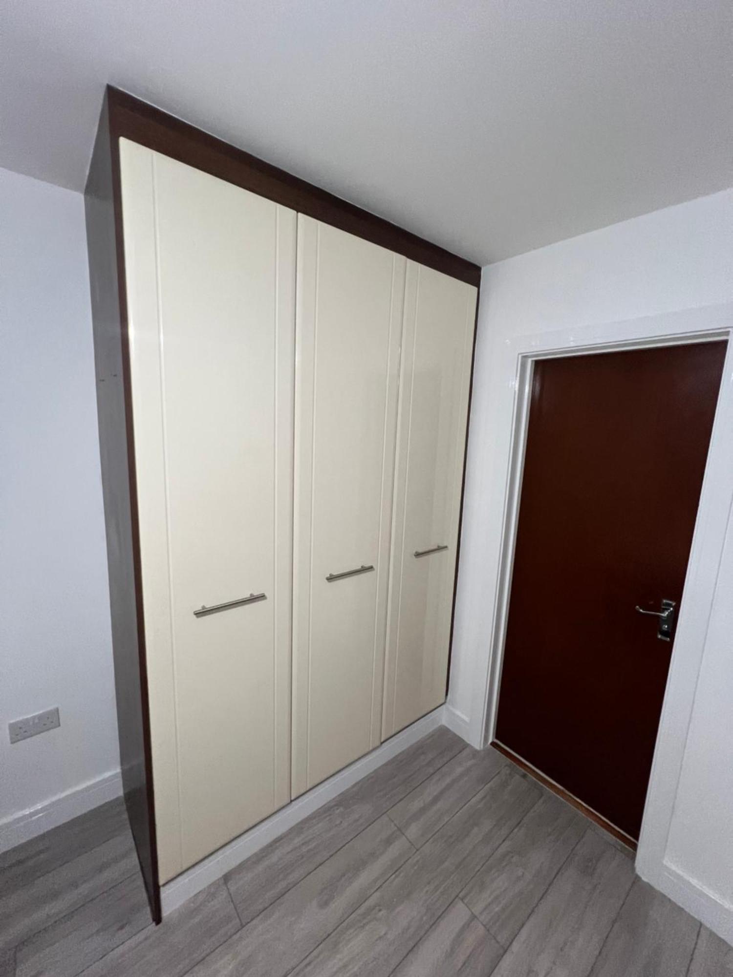 Goshawk Apartment