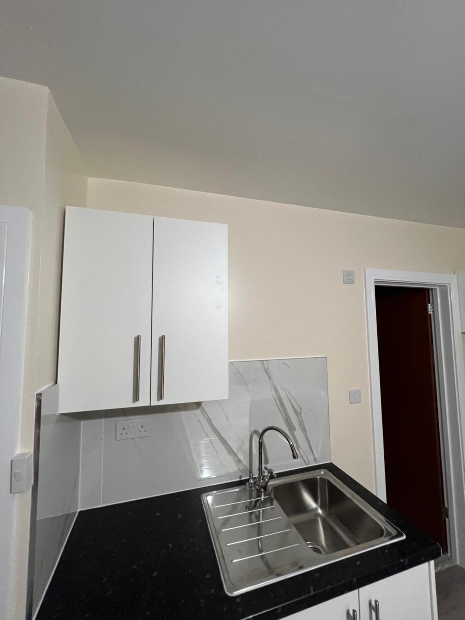 Goshawk Apartment Ickenham